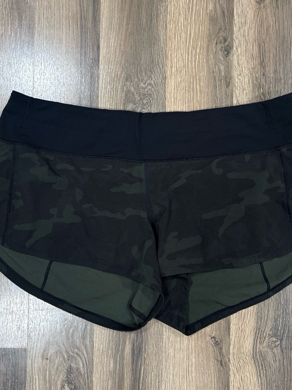 LULULEMON BUNDLE Running Shorts - Pink, Light Pink, Black & Patterned Assortment - Picture 5 of 8